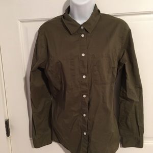 Jaclyn Smith Green Button Up
